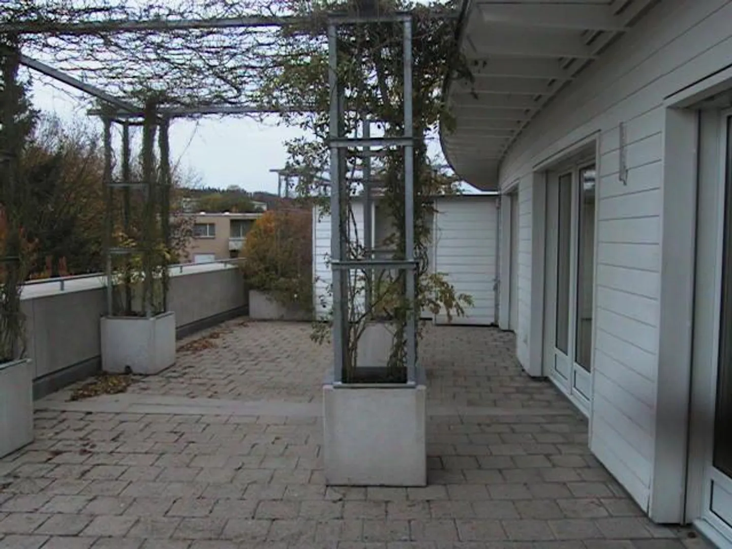 Exklusive 6 Zimmer-Wohnung mit Dachterrasse - Foto 6 von 6