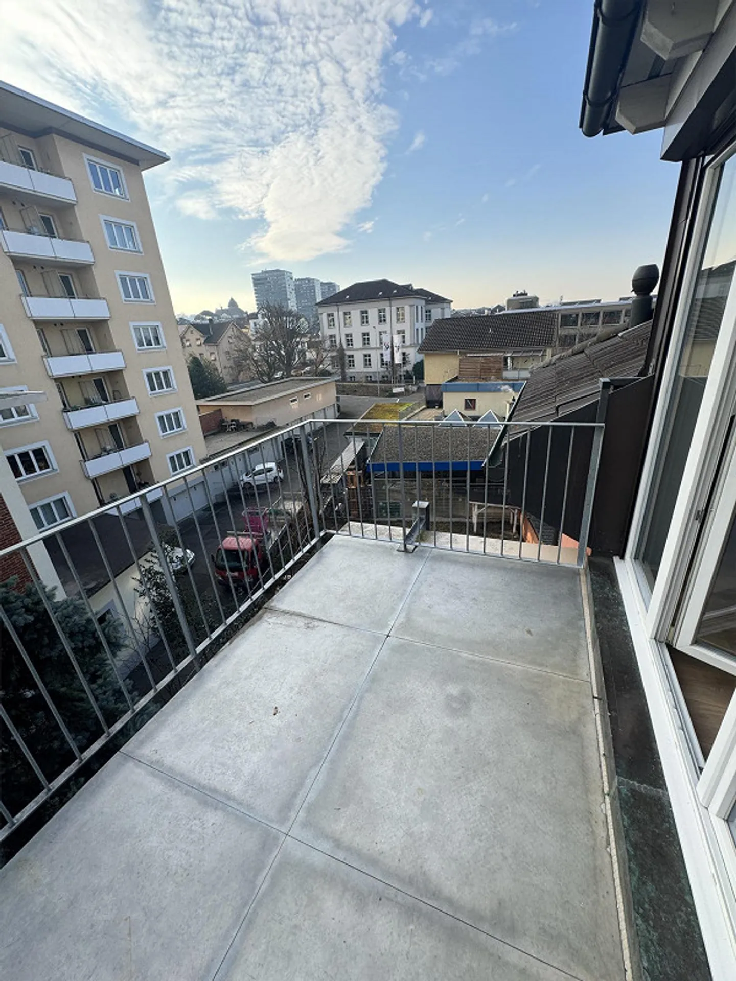 Accogliente appartamento loft di 3 stanze con lavatrice/asciugatrice e balcone - Foto 9 di 10