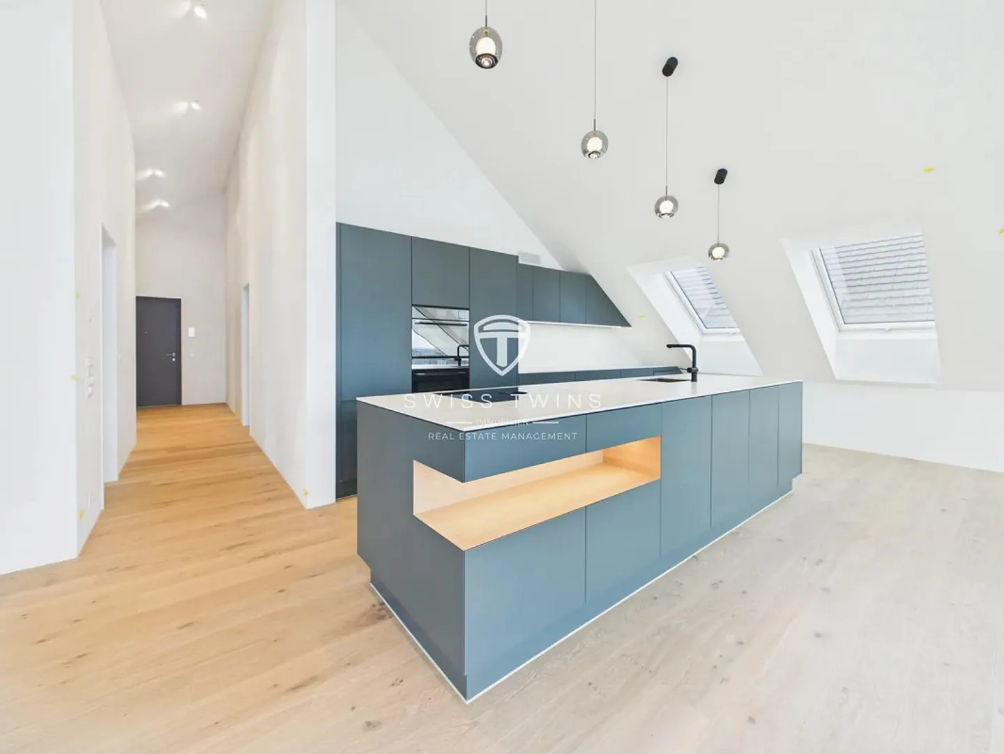 Appartement Penthouse Exclusif 3.5 Pièces avec Vue - Une Touche de Do... - Photo 2 sur 13