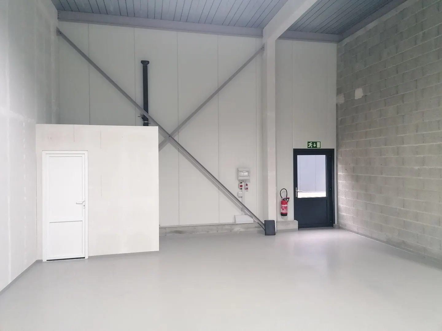 Industrial Space for Rent - Photo 2 of 3