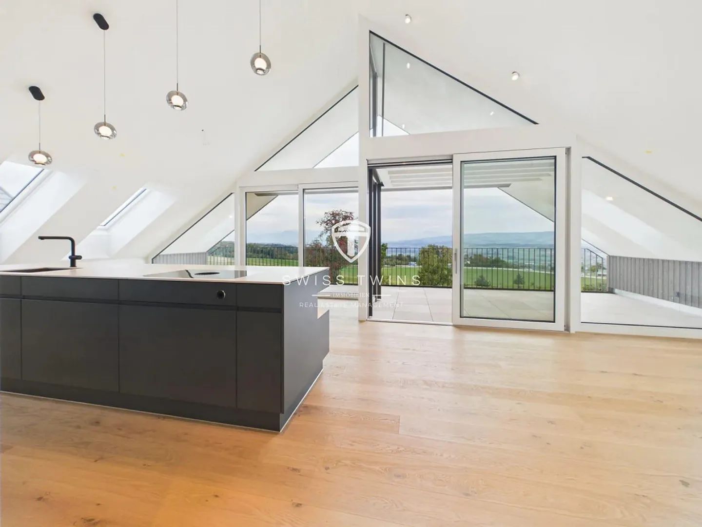 Appartement Penthouse Exclusif 3.5 Pièces avec Vue - Une Touche de Do... - Photo 3 sur 13