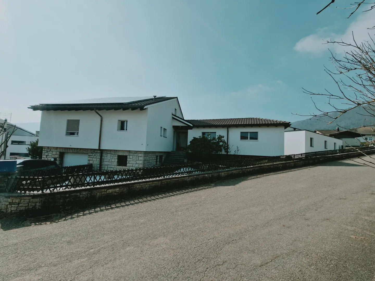 A charm and an extraordinary tranquility - Photo 1 of 9