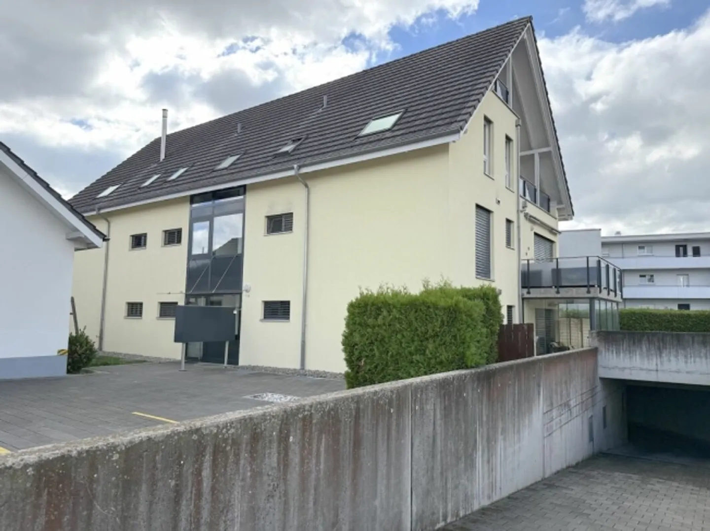 MAISONETTE APARTMENT - CENTRAL AND CLOSE TO THE TRAIN STATION - Photo 1 of 1