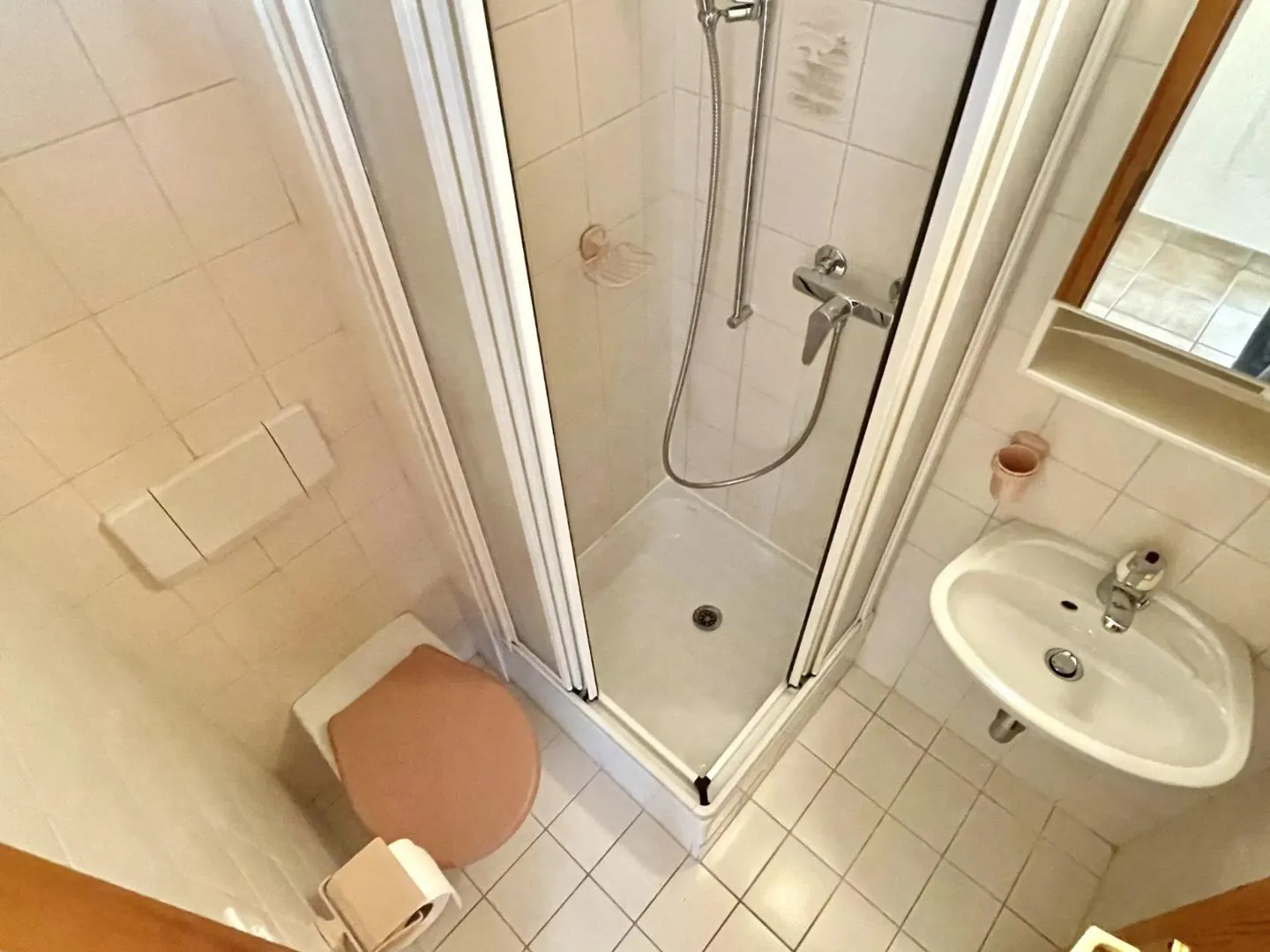 OPPORTUNITÉ 4.5 Zimmer zur Renovierung - Photo 9 sur 10