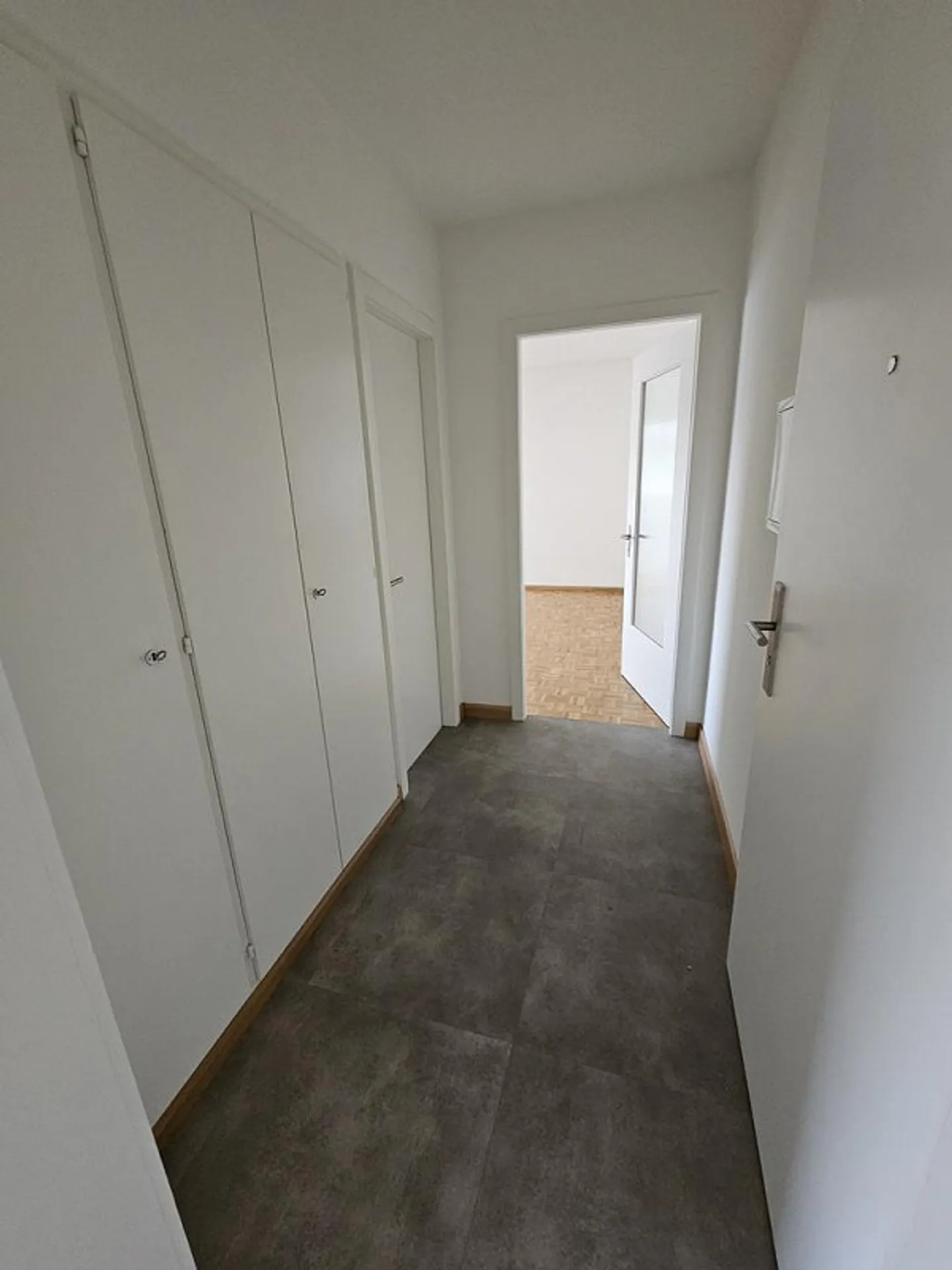 Spacious 2-room apartment (renovated) - Photo 5 of 12