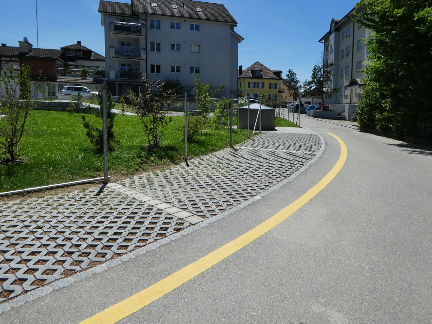 For Rent: Outdoor Parking Space - Photo 2 of 2