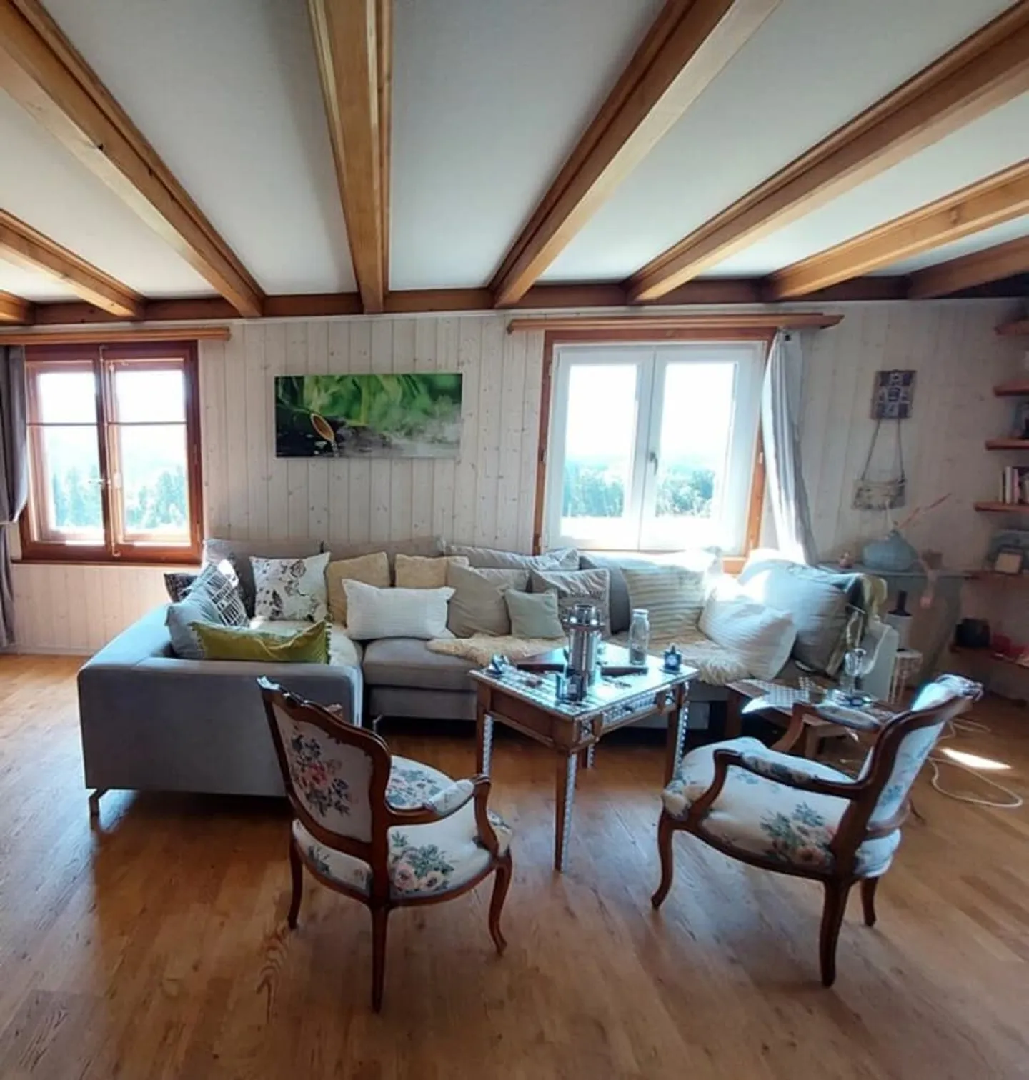 Chalet with exceptional panoramic view and large garden - Photo 8 of 13