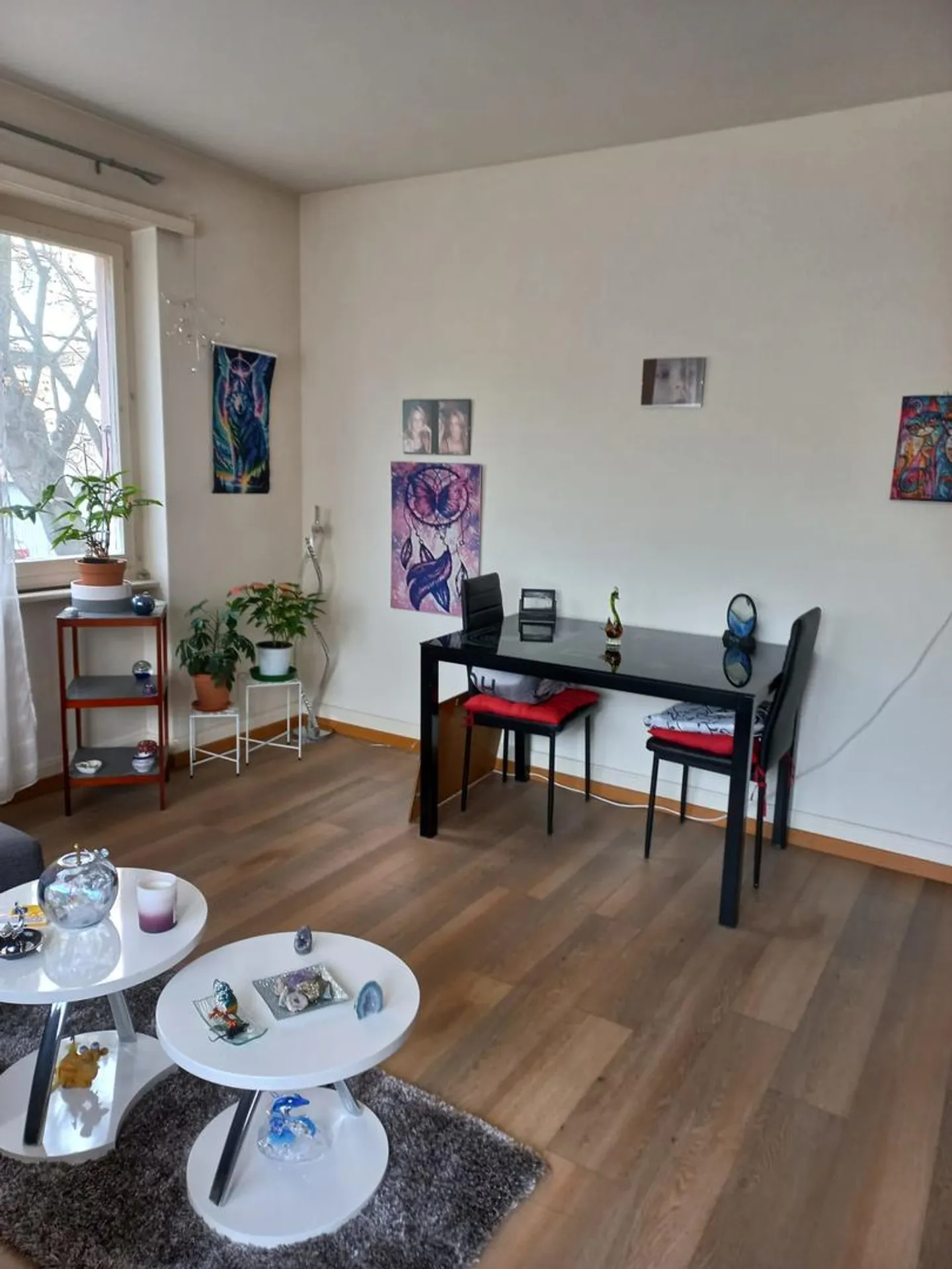 Bell'appartamento di 3,5 locali nel centro di Sierre - Foto 3 di 7