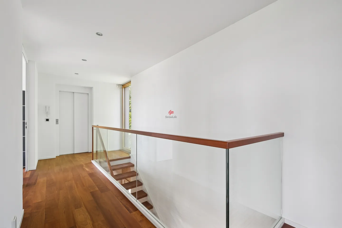 Exclusive Detached House with Views - Photo 1 of 1