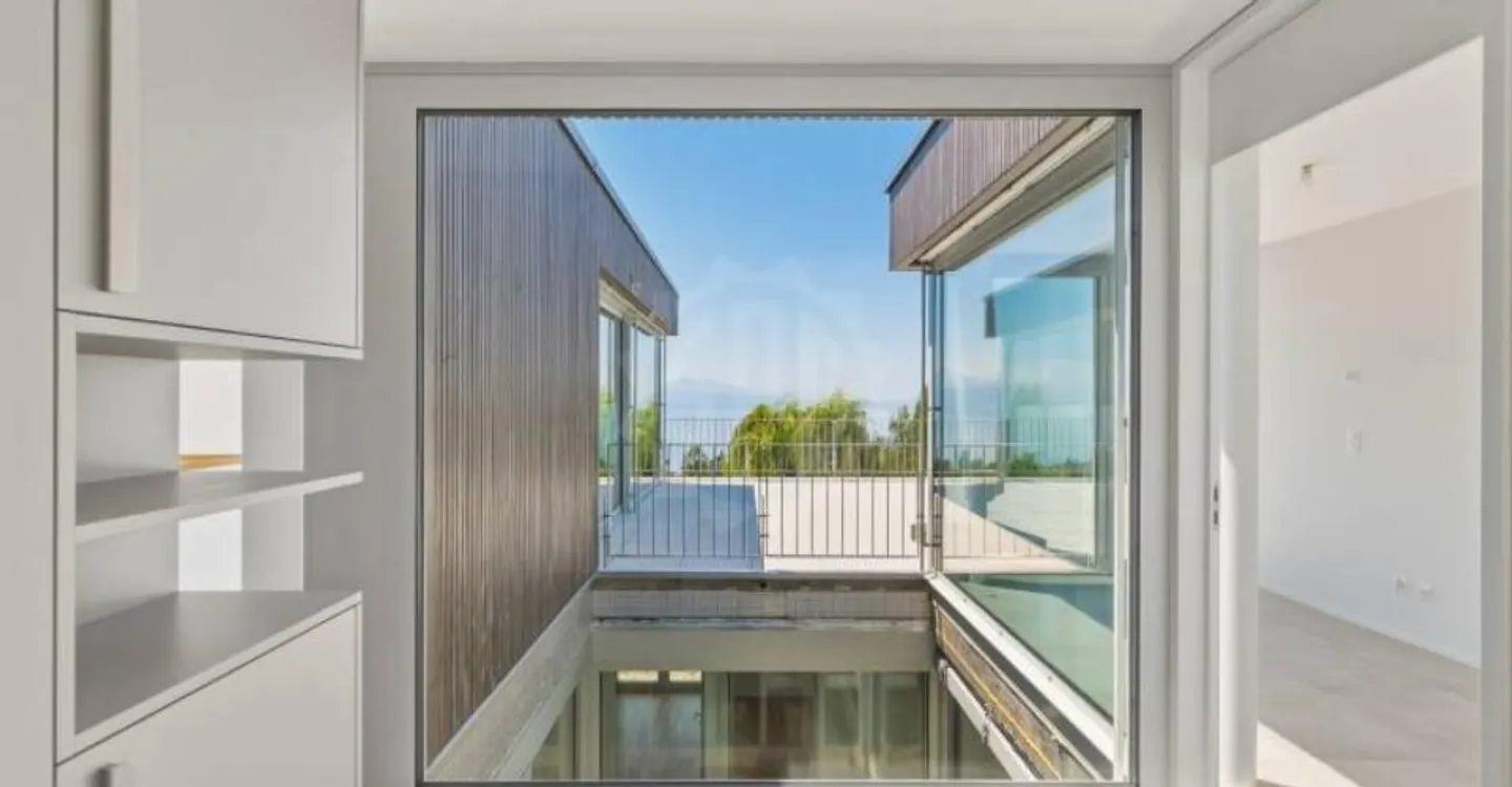 Villa contemporaine avec vue sur le lac - Photo 3 sur 11