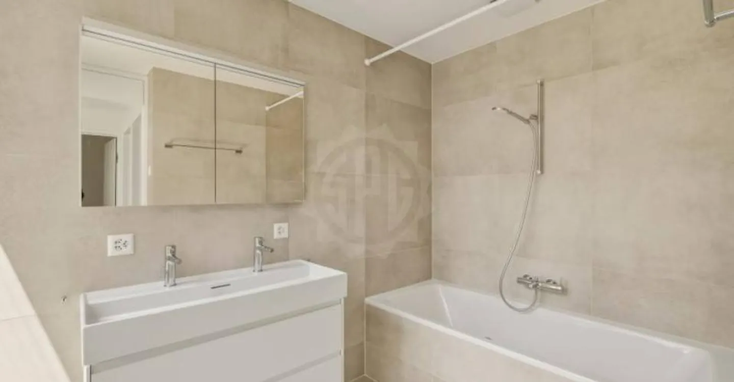 Villa contemporaine avec vue sur le lac - Photo 11 sur 11