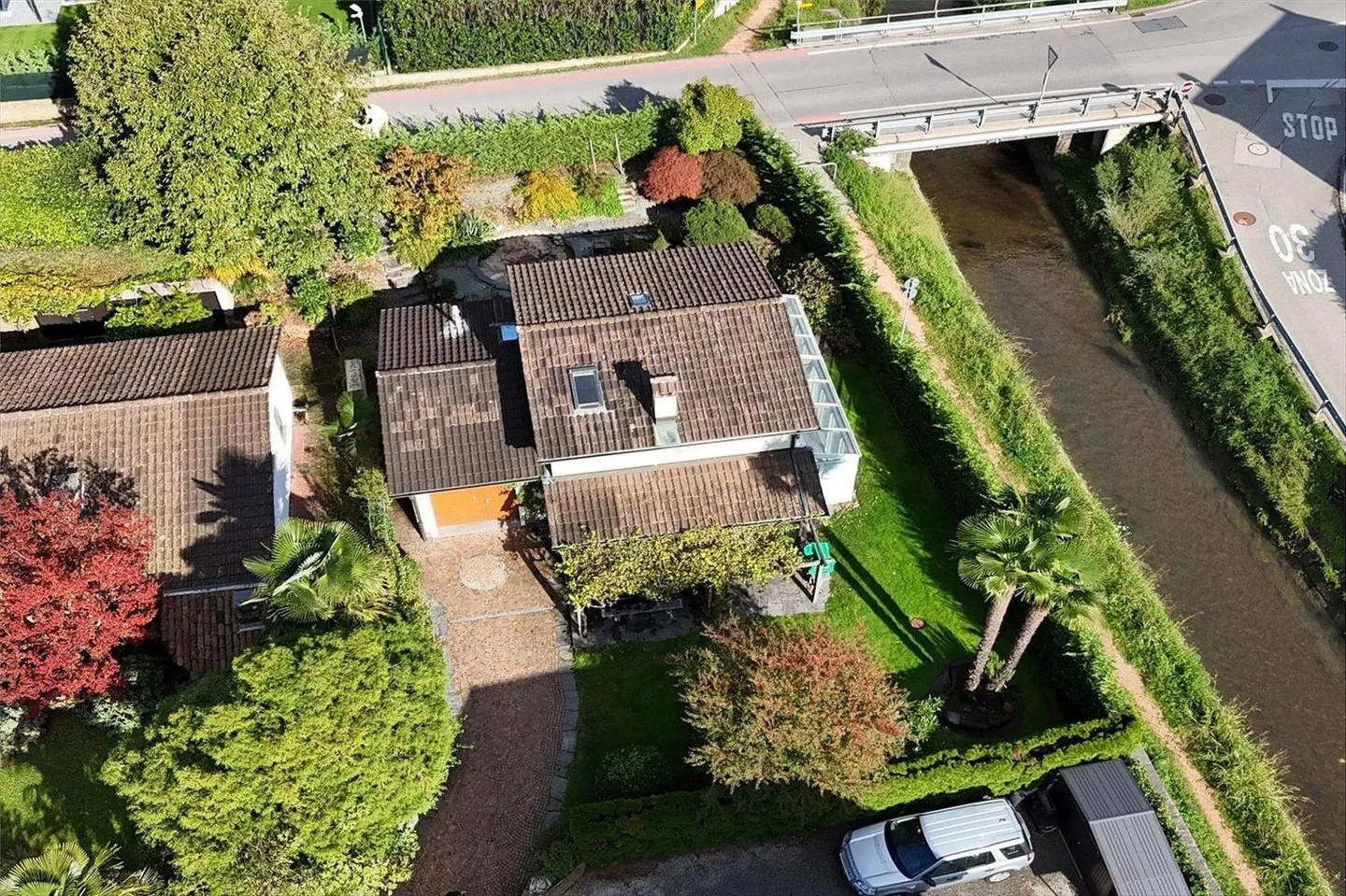 Villa 5 camere - Foto 3 di 13