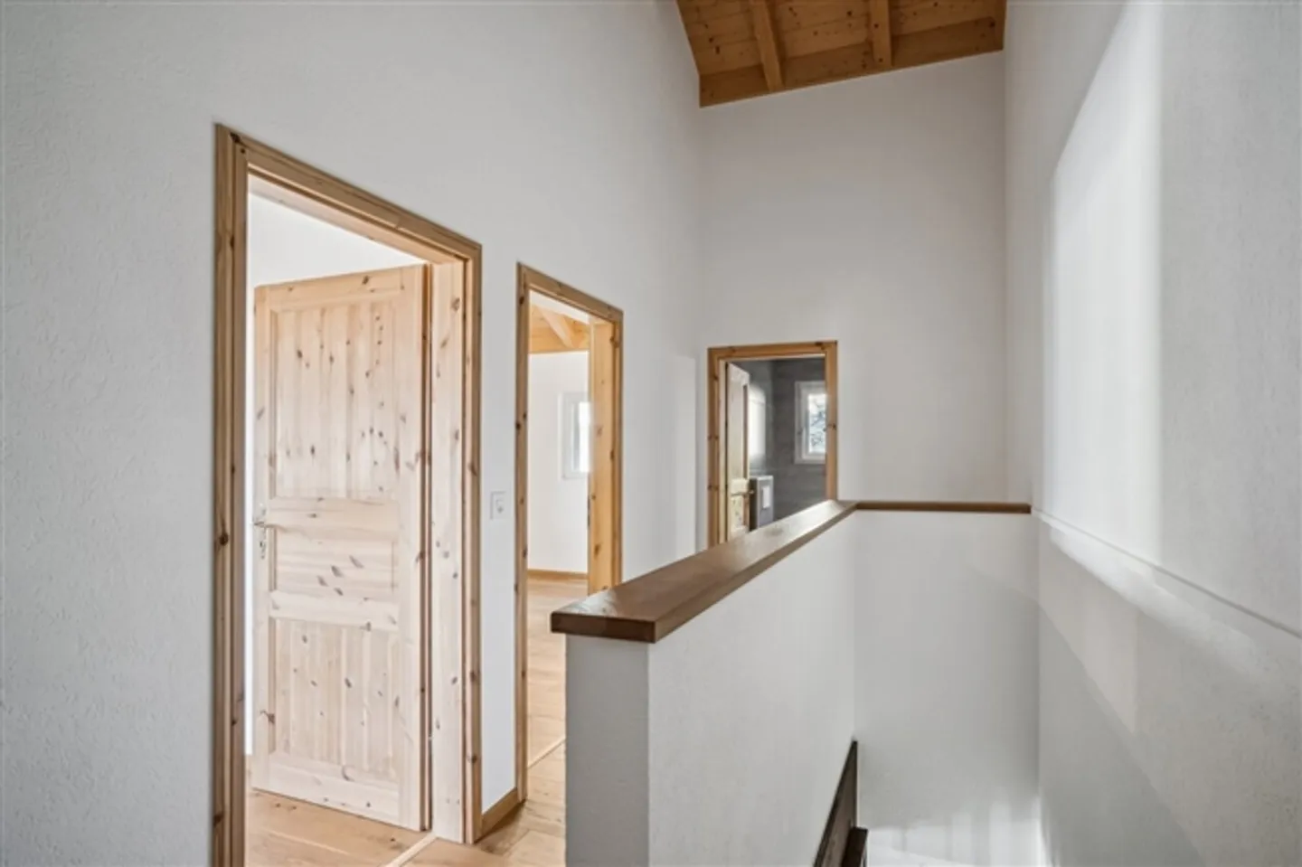 Bellissimo appartamento di 3,5 stanze + ufficio - Foto 9 di 20