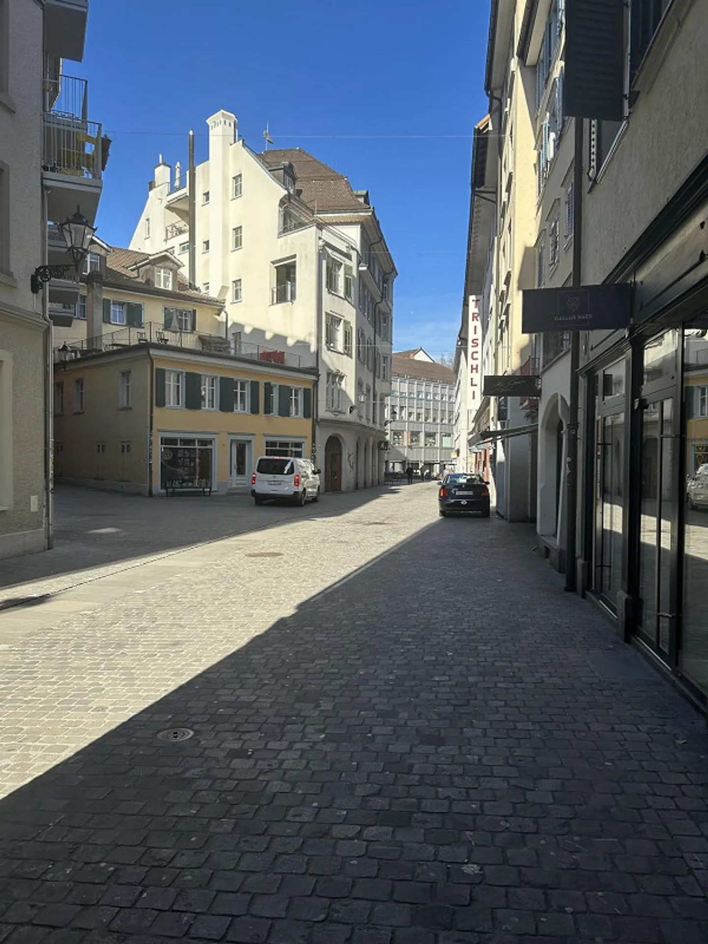 Commercial Space - Photo 1 of 7