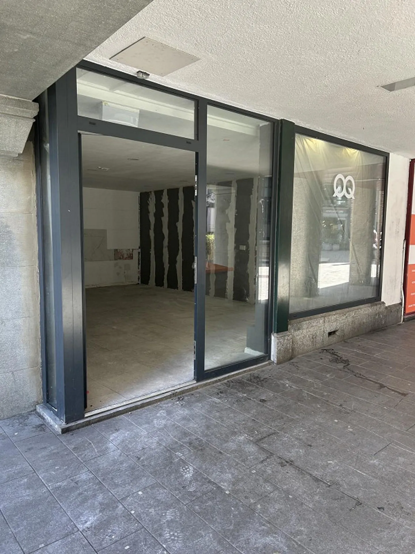 Commercial Space - Photo 5 of 7