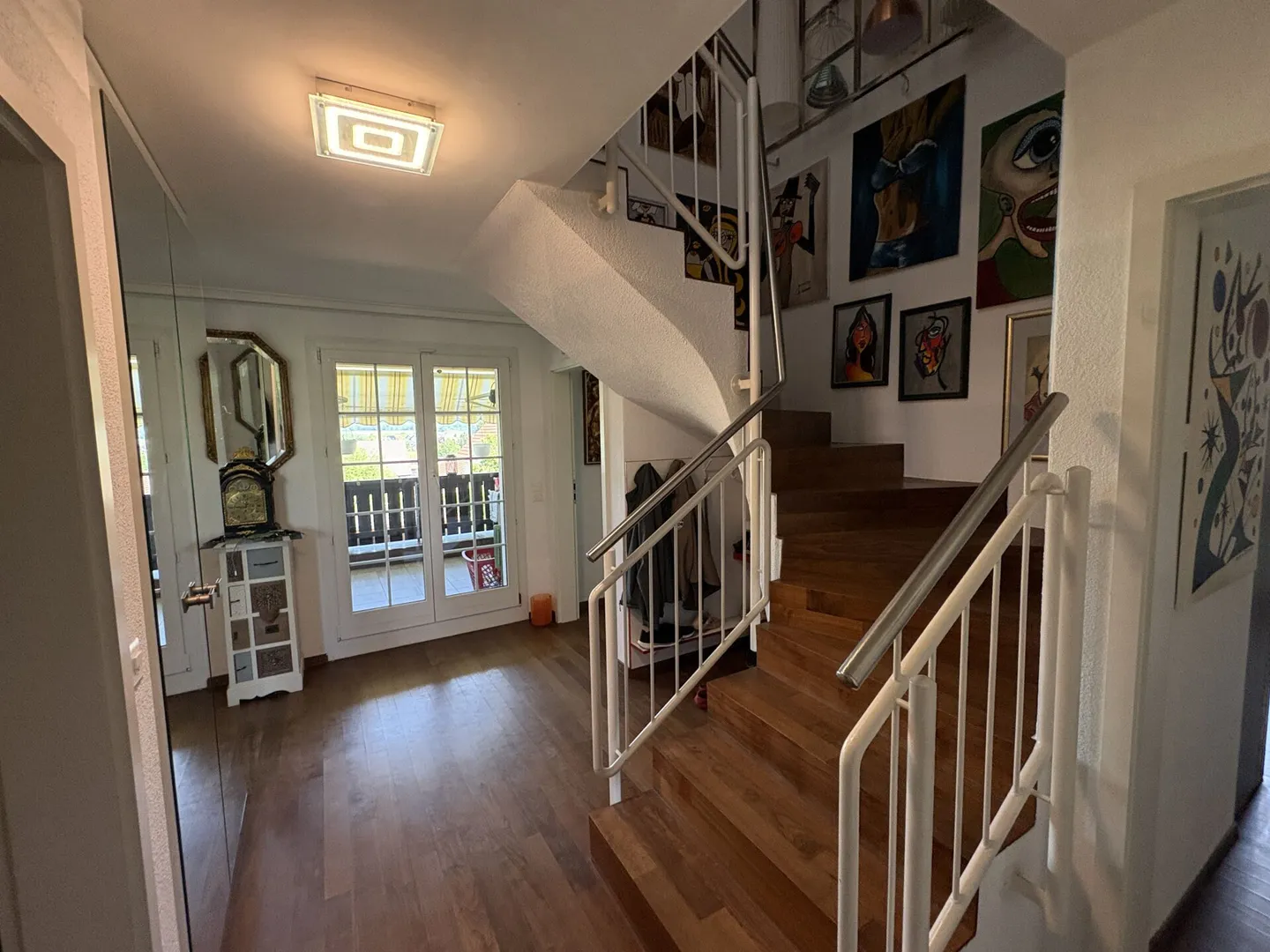 Appartement de luxe sur trois niveaux avec beaucoup de lumière - Photo 13 sur 13