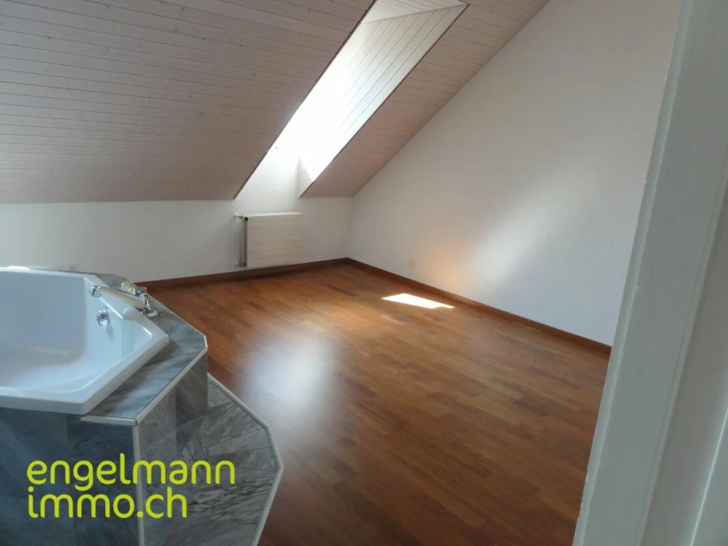 Beautiful 2.5-room duplex apartment - Photo 13 of 15