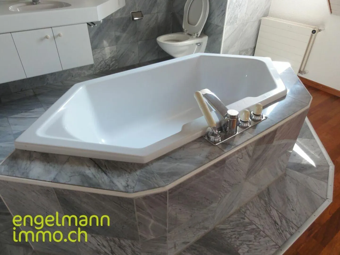 Beautiful 2.5-room duplex apartment - Photo 14 of 15