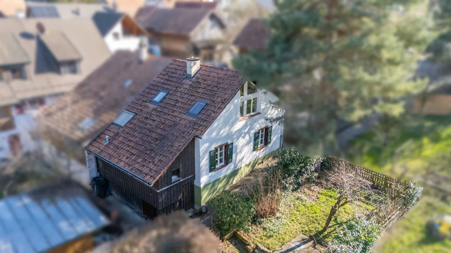 Renoviertes 3.5-Zimmer-Doppeleinfamilienhaus mit viel Charme - Photo 13 sur 15