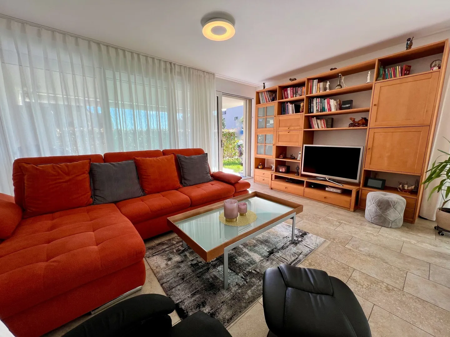 2.5-room apartment with garden - Photo 2 of 10