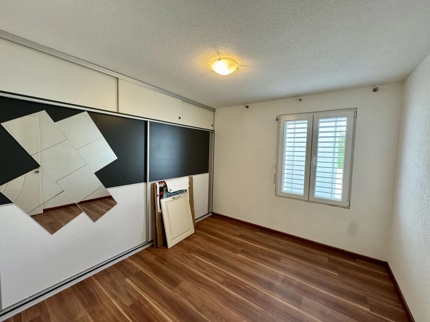 Ideal two-family house in Derendingen - Photo 8 of 14