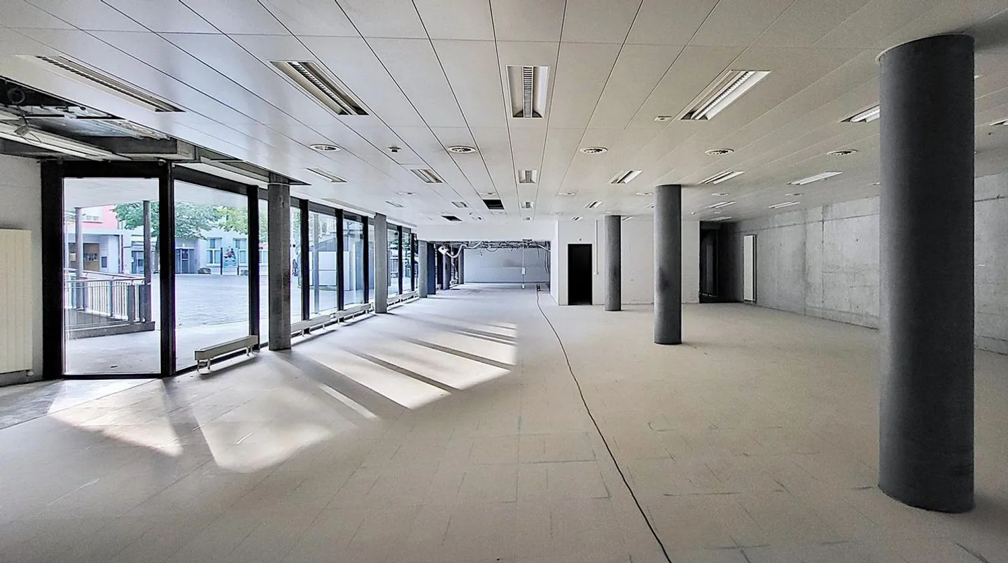 Opportunità entusiasmante nel centro di Grenchen! - Foto 1 di 9