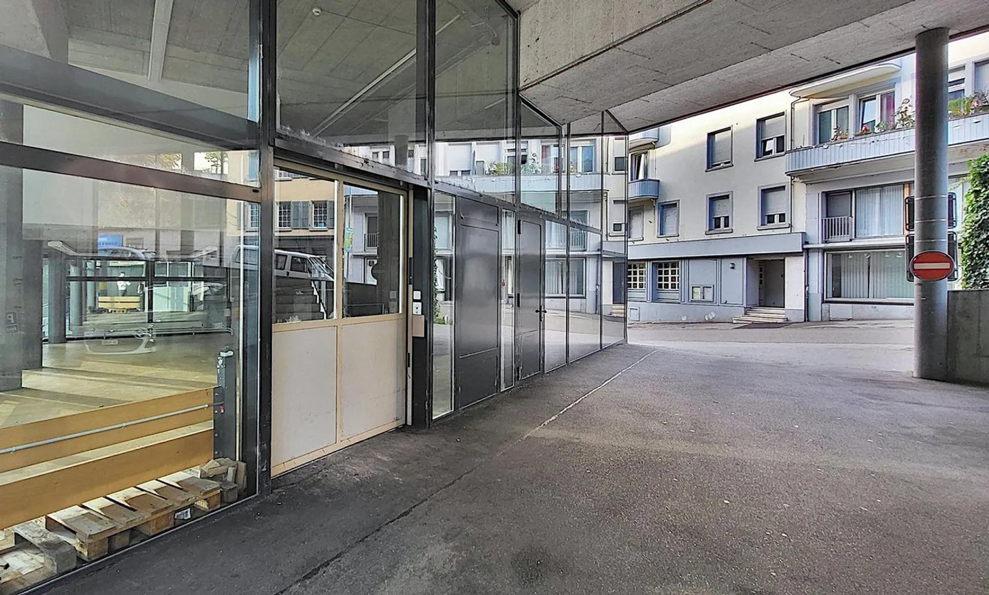 Opportunità entusiasmante nel centro di Grenchen! - Foto 4 di 9