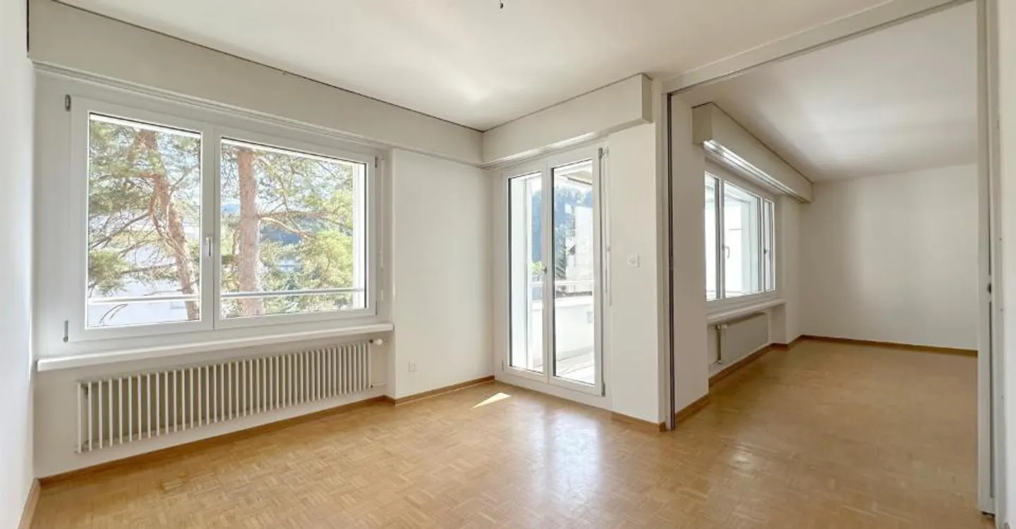 Modernes 3.5-Zimmer-Apartment - Foto 3 von 12