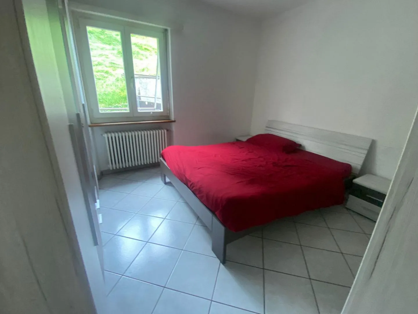 2-family house with 6 1/2 and 2 1/2 room apartments - Photo 9 of 17