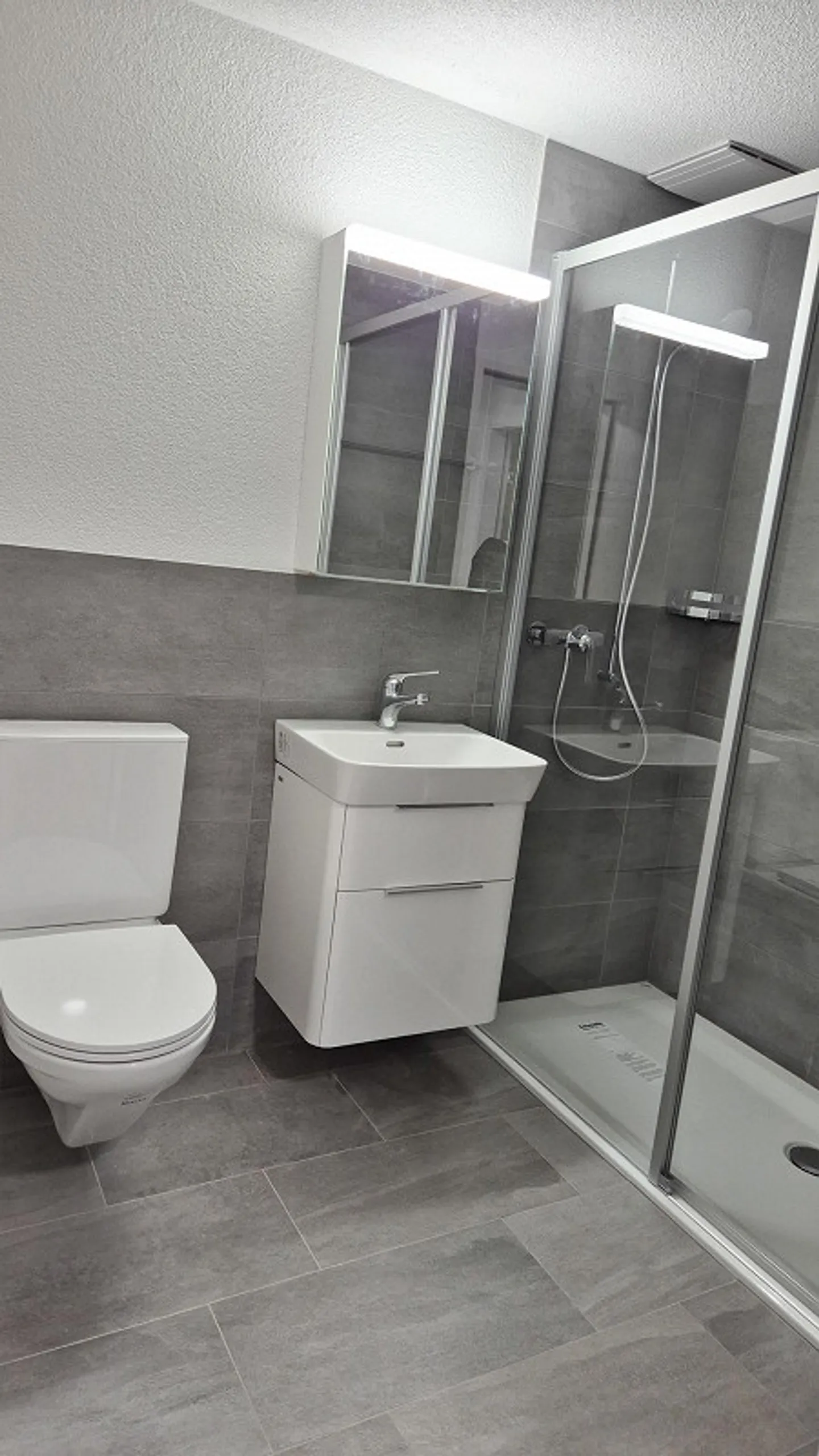 Freshly renovated 2.5-room apartment on the 2nd floor in Rohrbach - Photo 6 of 6