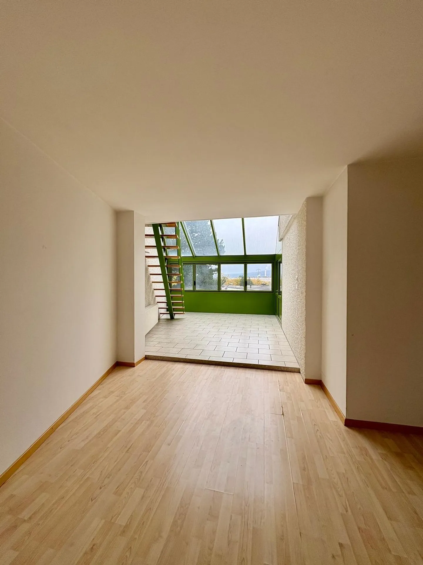 Bright penthouse apartment with winter garden and large terrace - Photo 12 of 20