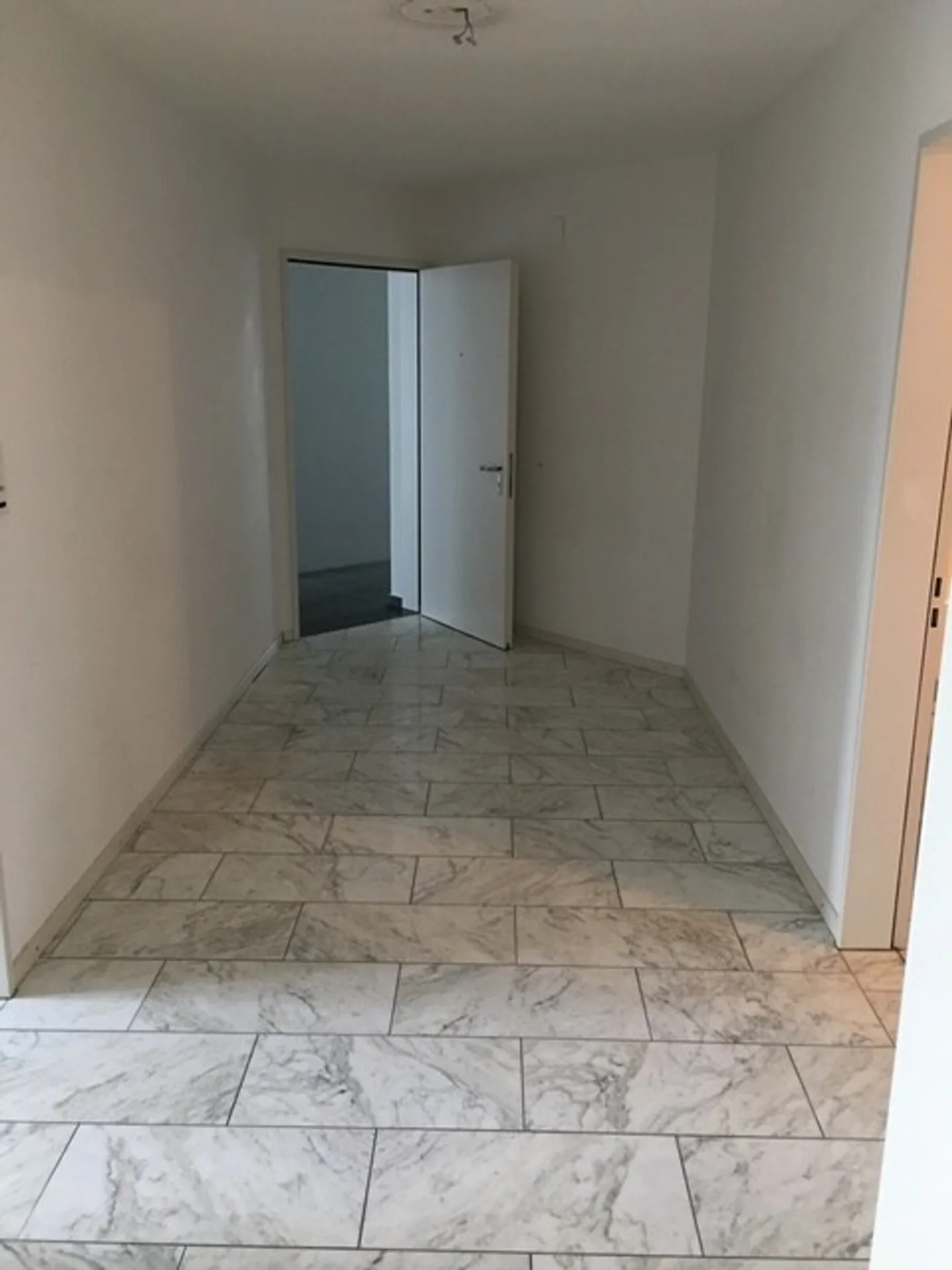 8-room apartment - Photo 10 of 13
