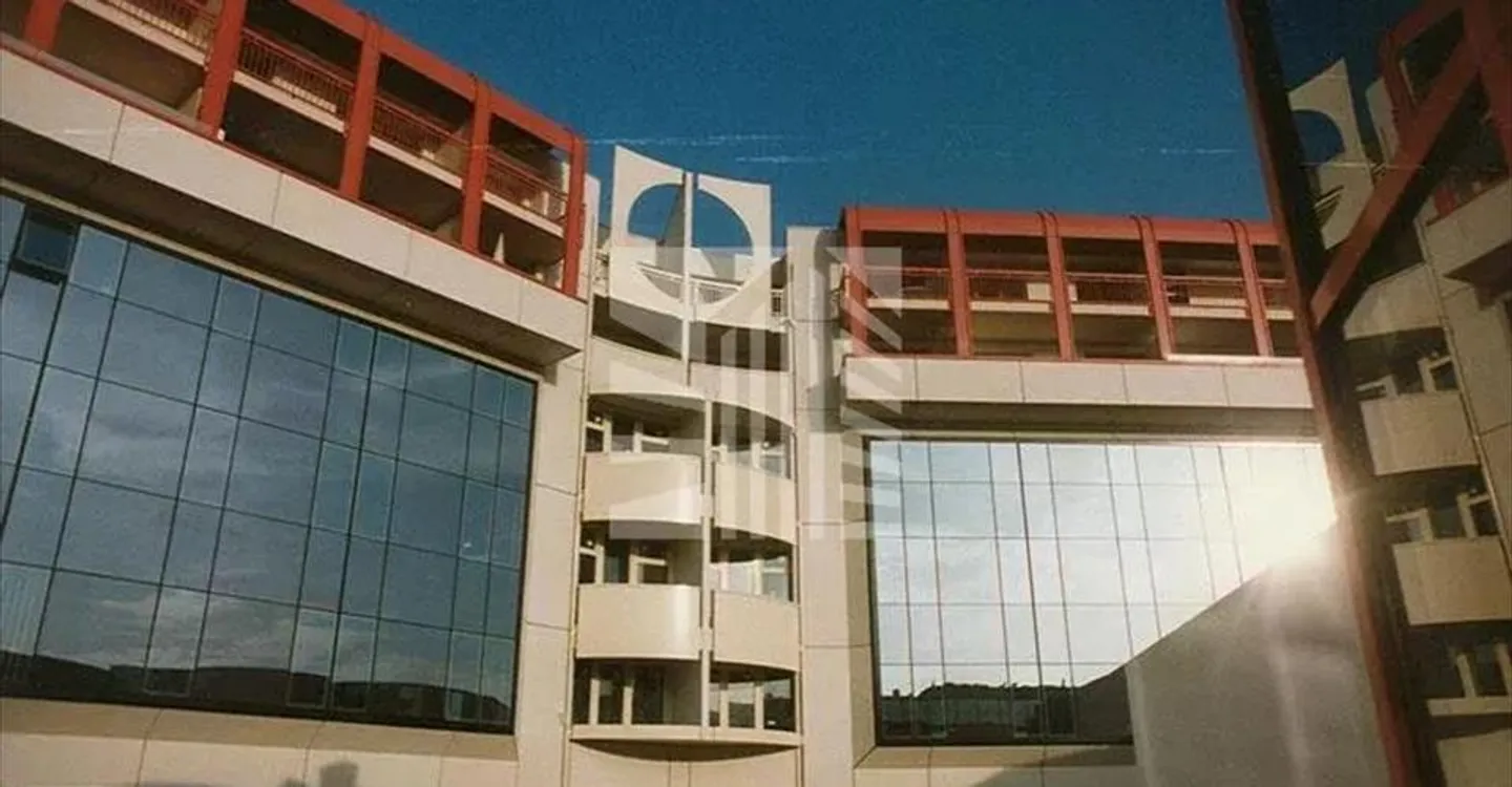 Spazio ufficio in affitto - Foto 9 di 10