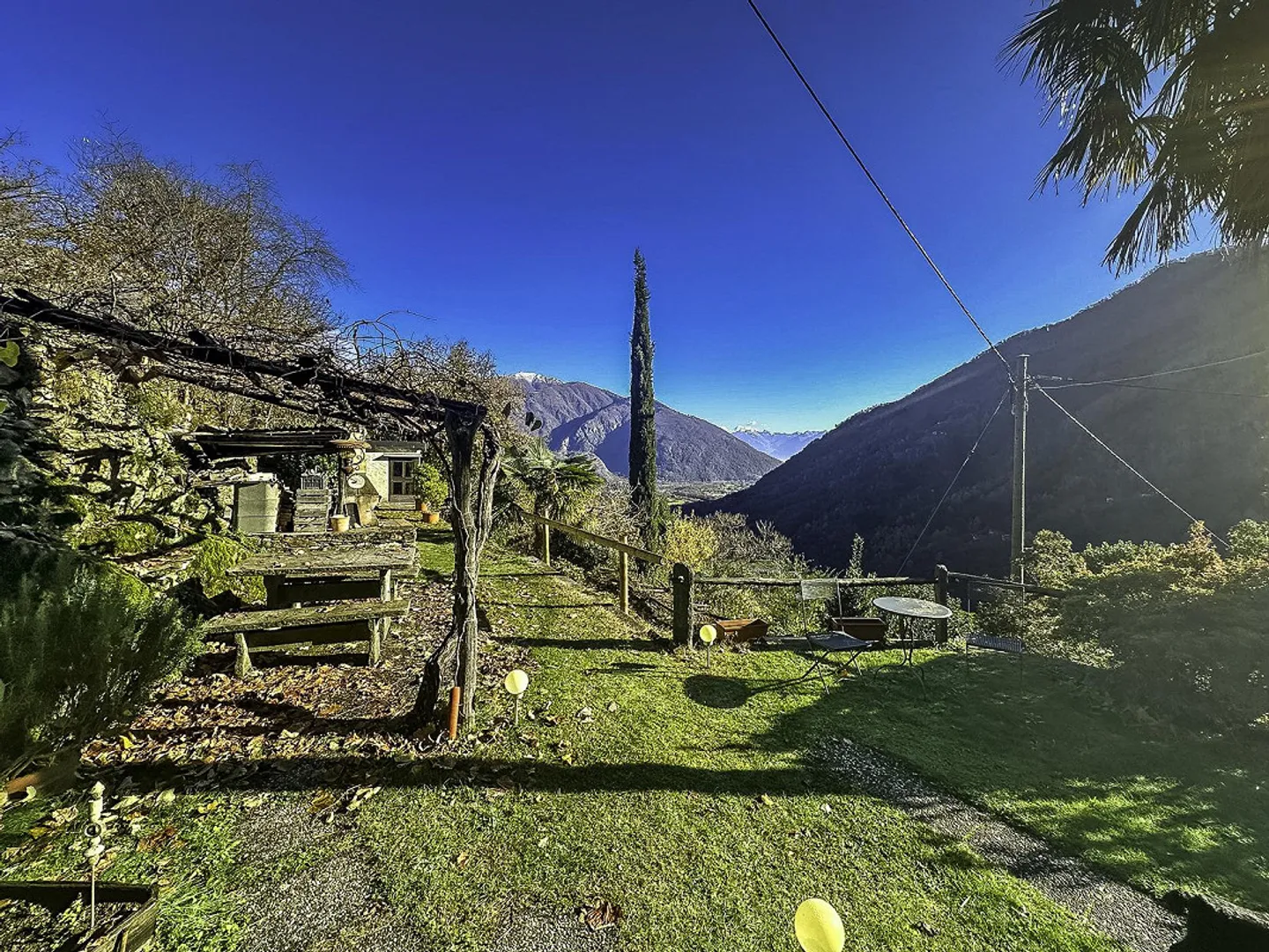Centovalli - Typical Ticinese House - Sun All Year Round and Dream Garden - Photo 1 of 14