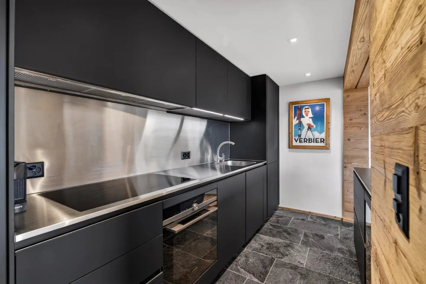 3.5 Room Apartment - Photo 6 of 13