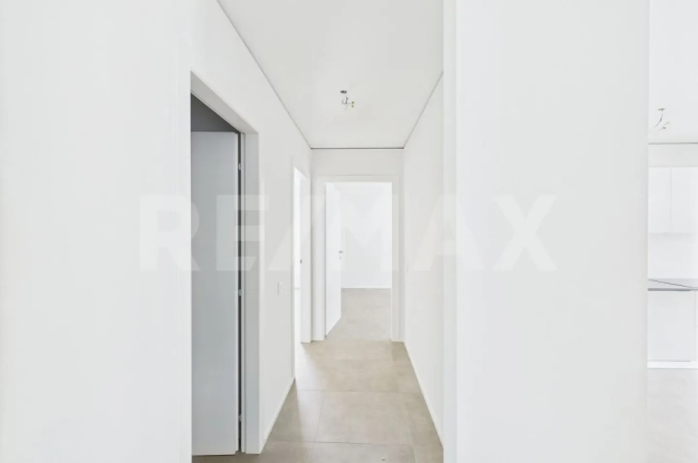 2.5 Room apartment - Photo 13 of 13