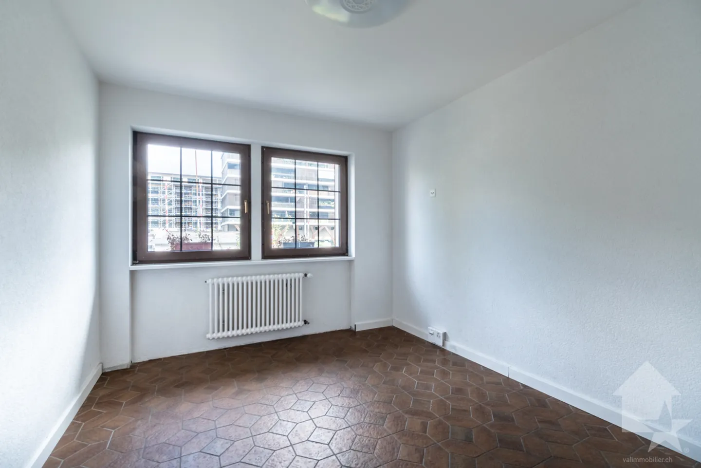 Villa indipendente da ristrutturare con 7,5 stanze - Foto 5 di 13