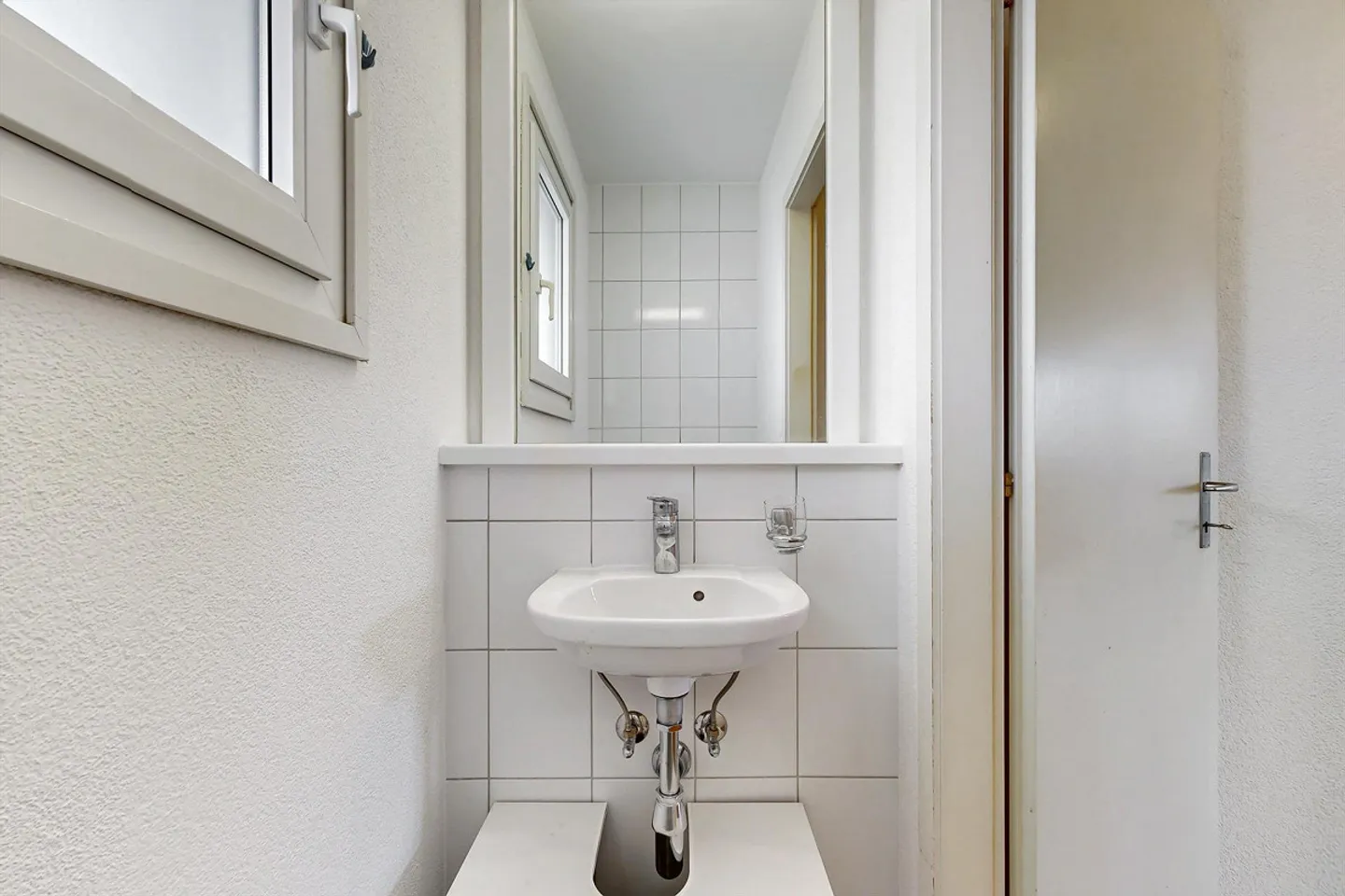 Comfort e tranquillità in un quartiere tranquillo - Foto 9 di 12