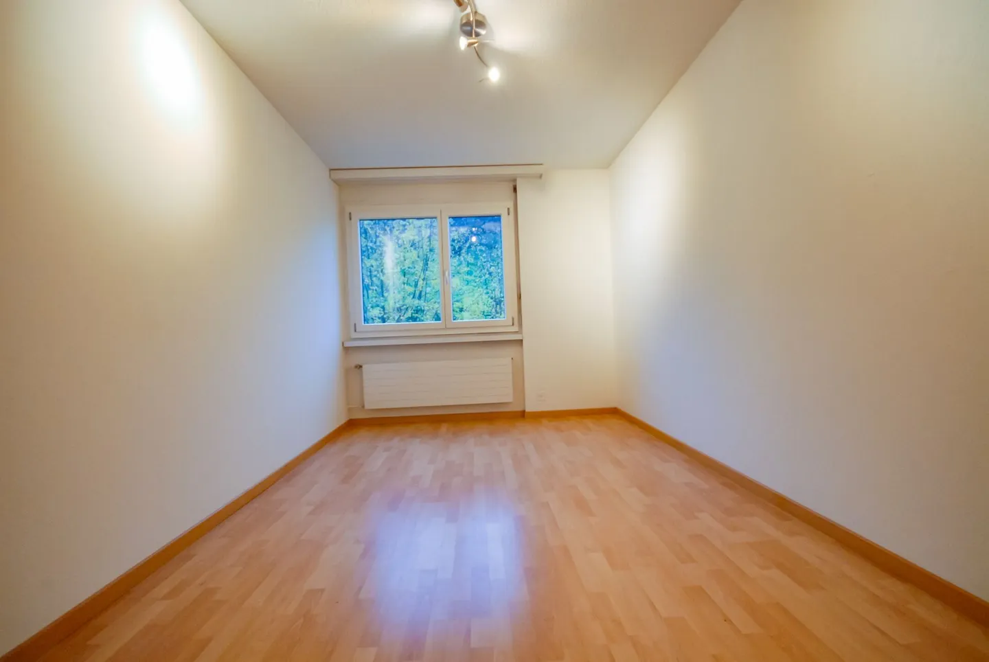 Spacious, bright 4.5-room apartment with balcony - Photo 6 of 12