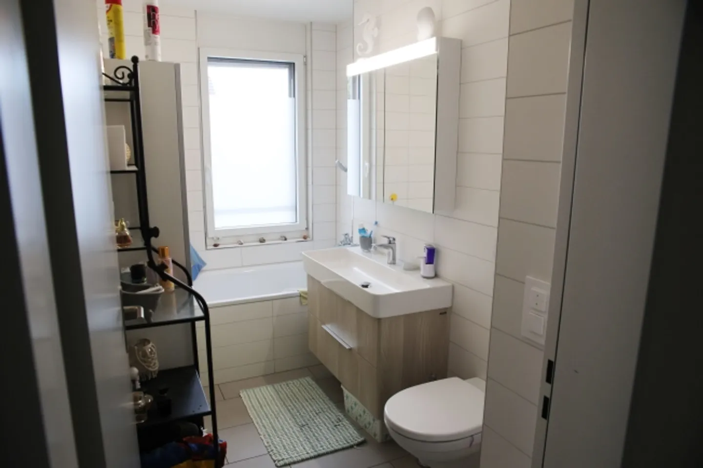 Appartement attrayant de 4,5 pièces dans un emplacement central à Birr - Photo 12 sur 13