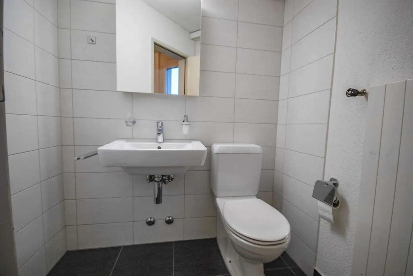 Spacious, bright 4.5-room apartment with balcony - Photo 7 of 12