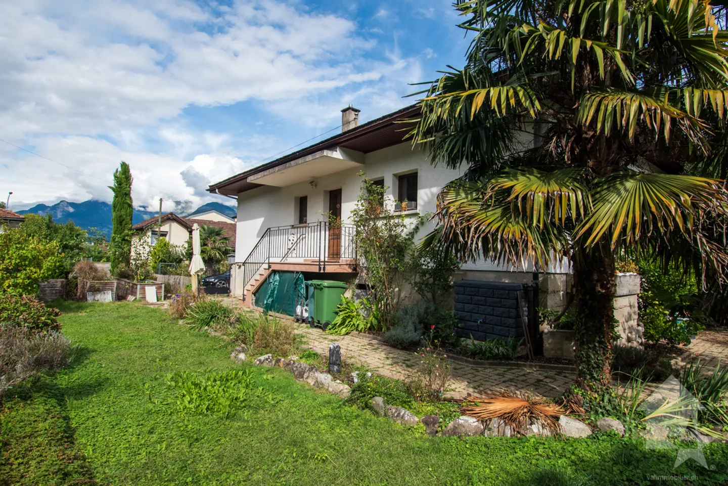 Villa indipendente da ristrutturare con 7,5 stanze - Foto 12 di 13
