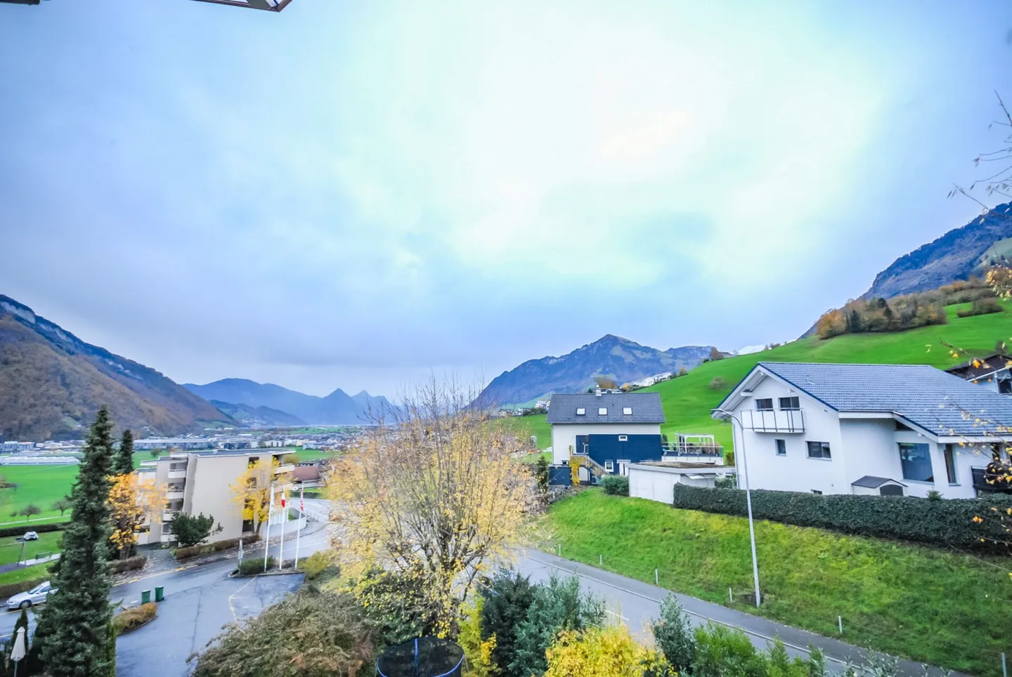 Spacious, bright 4.5-room apartment with balcony - Photo 10 of 12