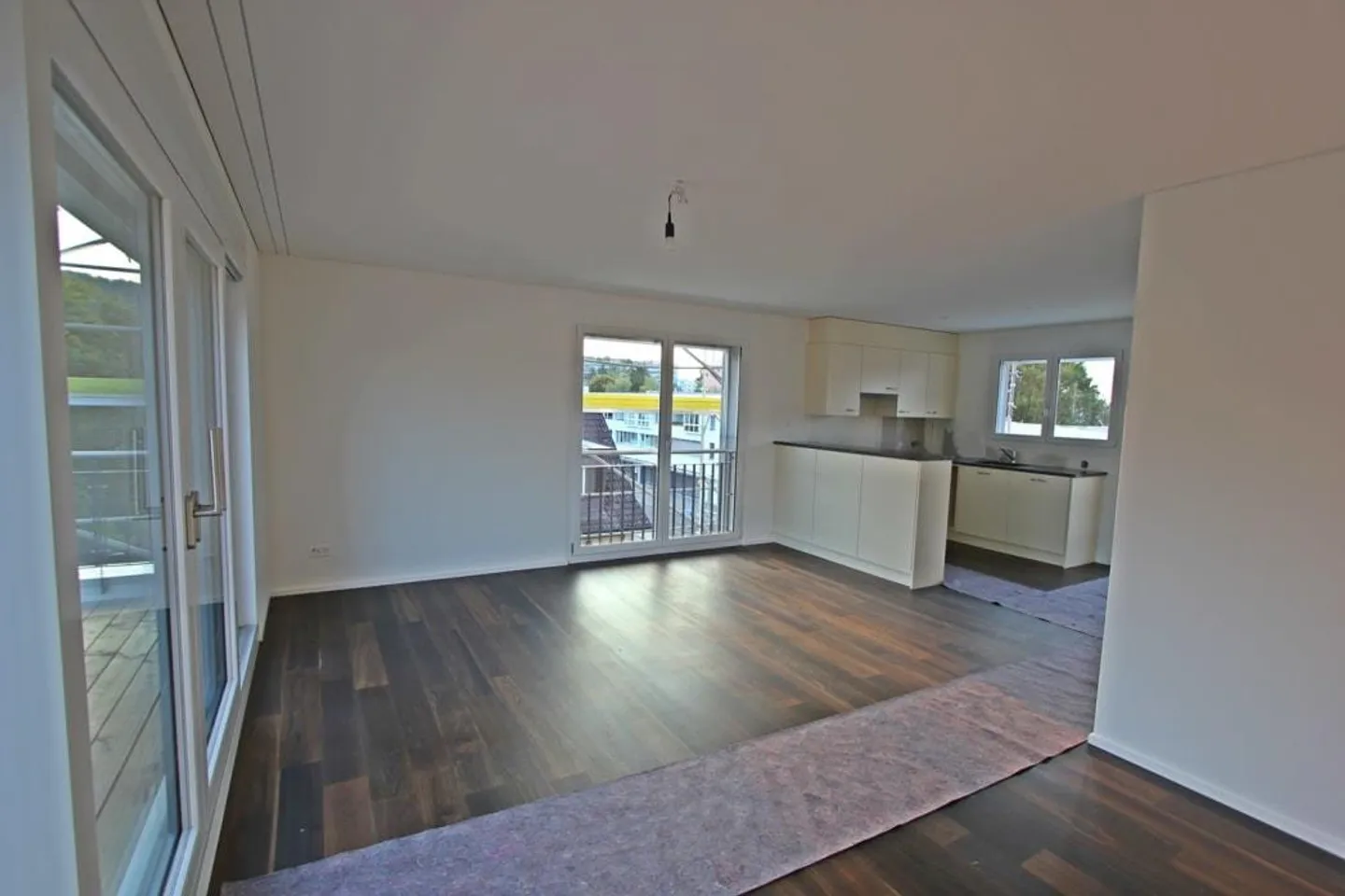 Modern 2.5 Room Penthouse Apartment - Photo 1 of 7