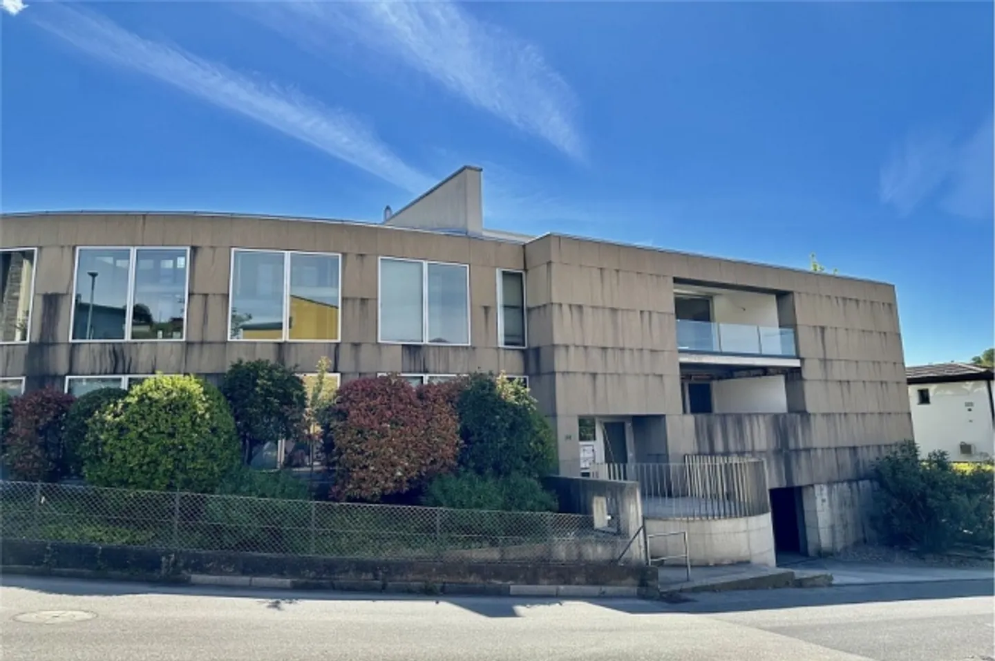 «Appartamento 3 1/2 locali moderno ed elegante in Comano» - Foto 8 di 8