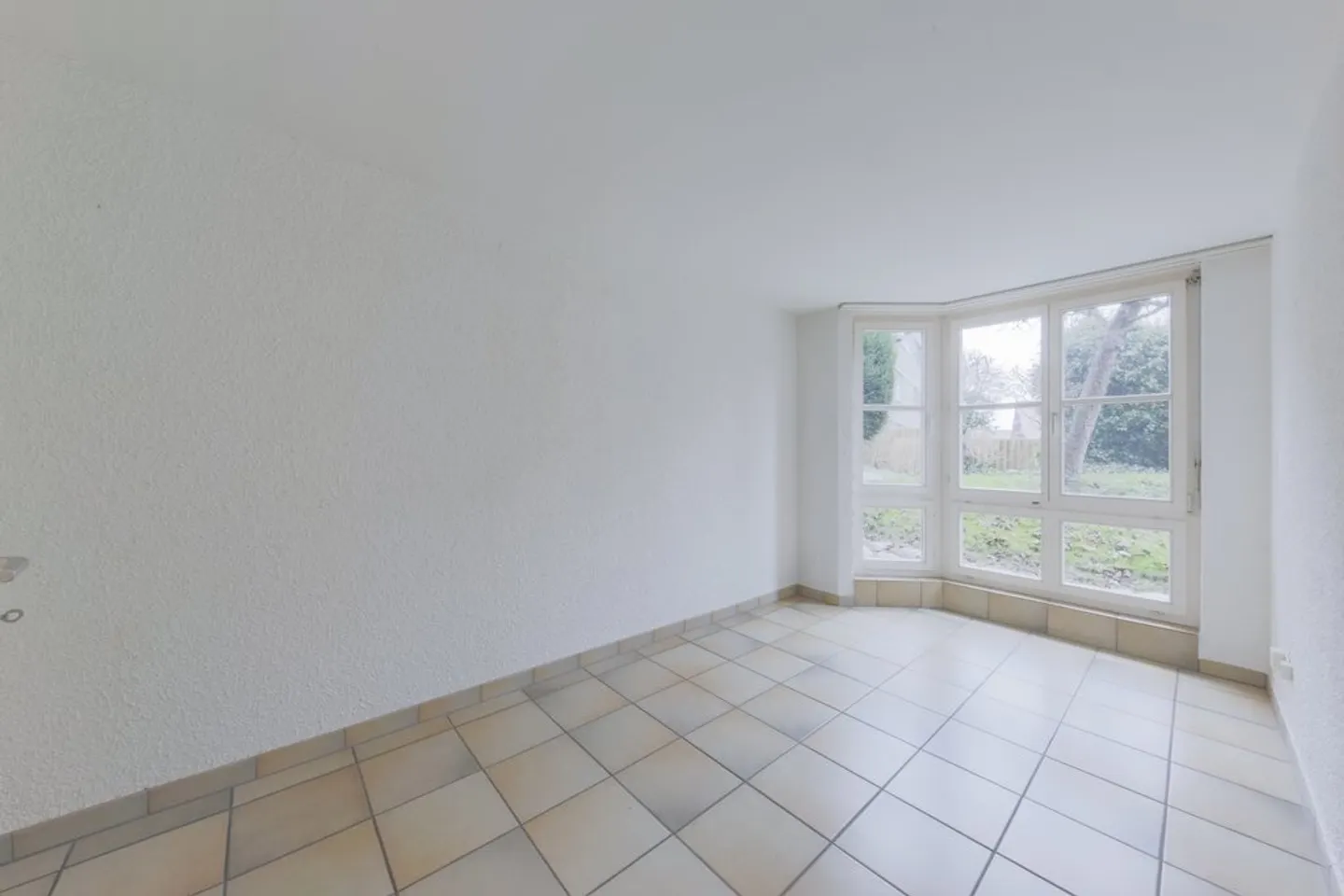 Moderne 4.5-Zimmerwohnung - Foto 4 von 9
