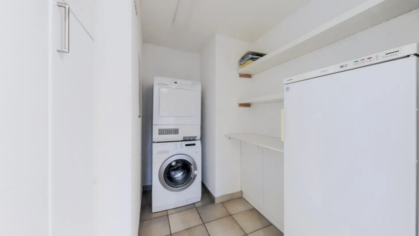 Moderne 4.5-Zimmerwohnung - Foto 9 von 9