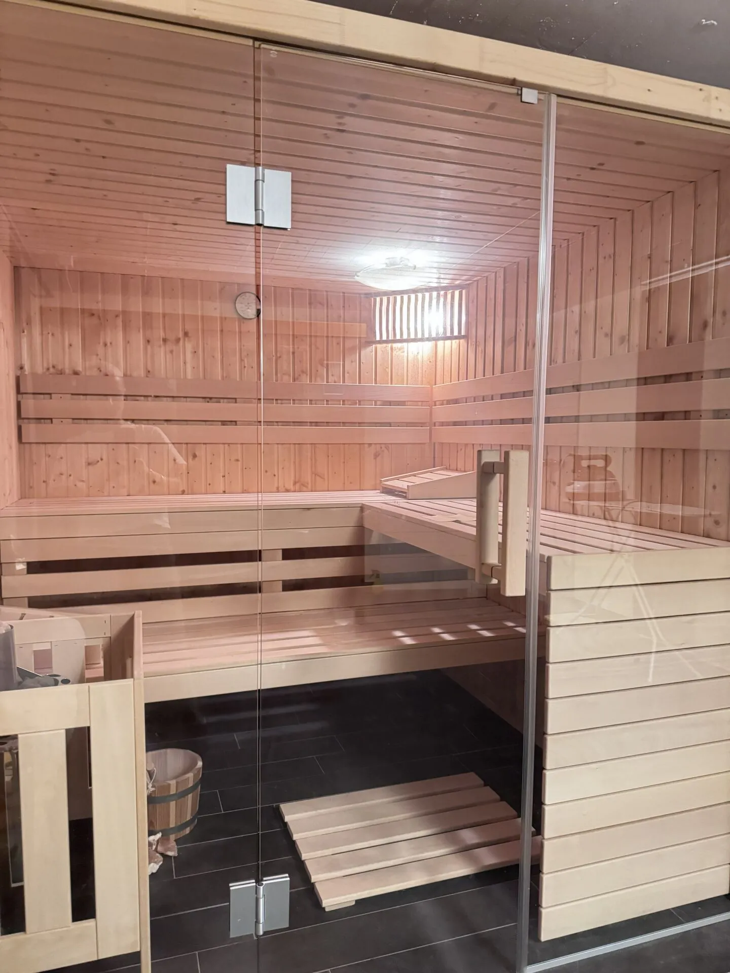 Wohnen mit Stil: Hochwertiges 4.5-Zimmer-Haus in ruhiger Lage - Foto 14 di 14