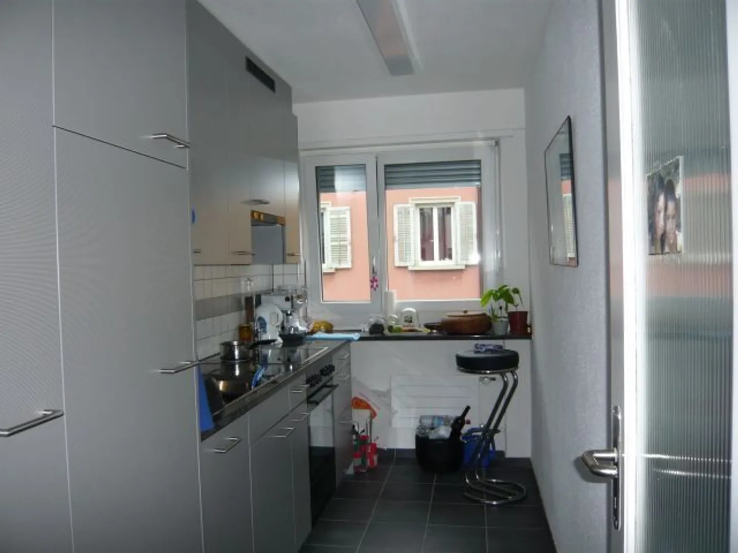 Modern Apartment in Central Location - Photo 3 of 5