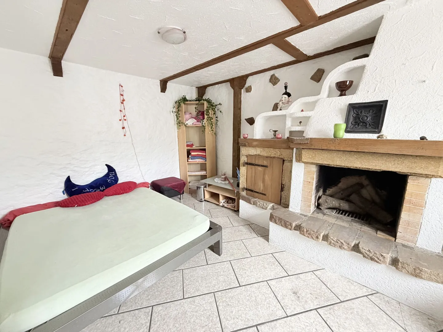 Investors pay attention: Multi-family house with great potential in Selzach - Photo 7 of 12
